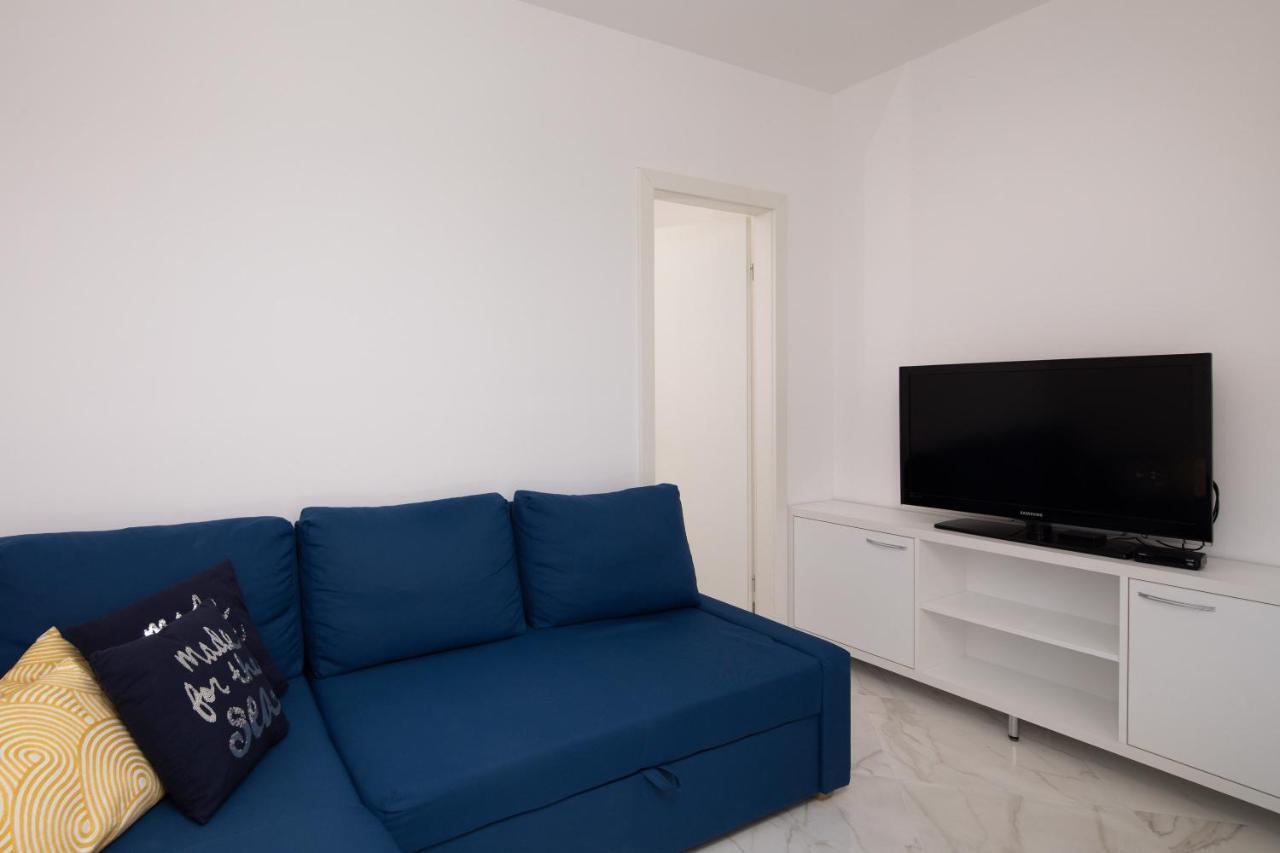 City Apartment Domagoj Омиш Экстерьер фото